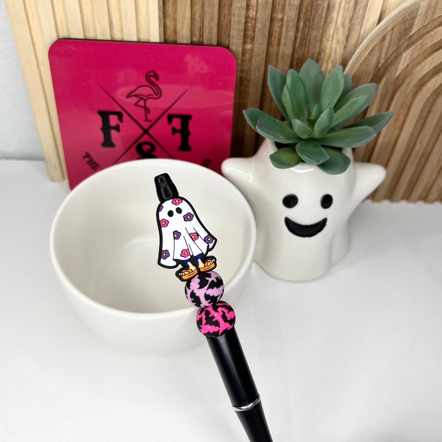 Lizzy Ghost Plastic Pen